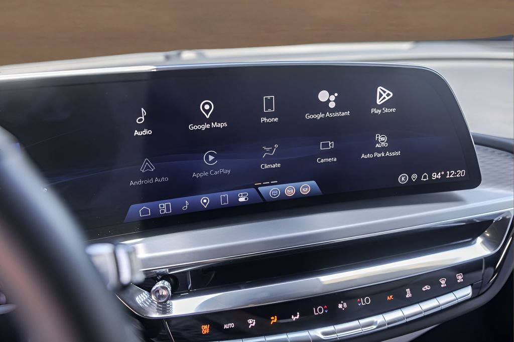Certified 2024 Cadillac Lyriq Sport RWD image 14