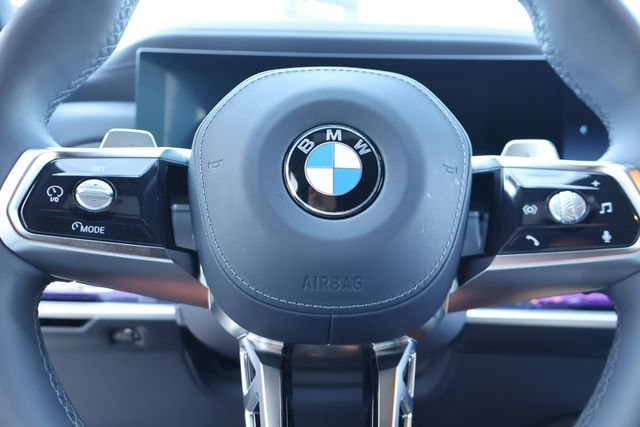 Used 2024 BMW 760i xDrive w/ Executive Package AWD/4WD image 24