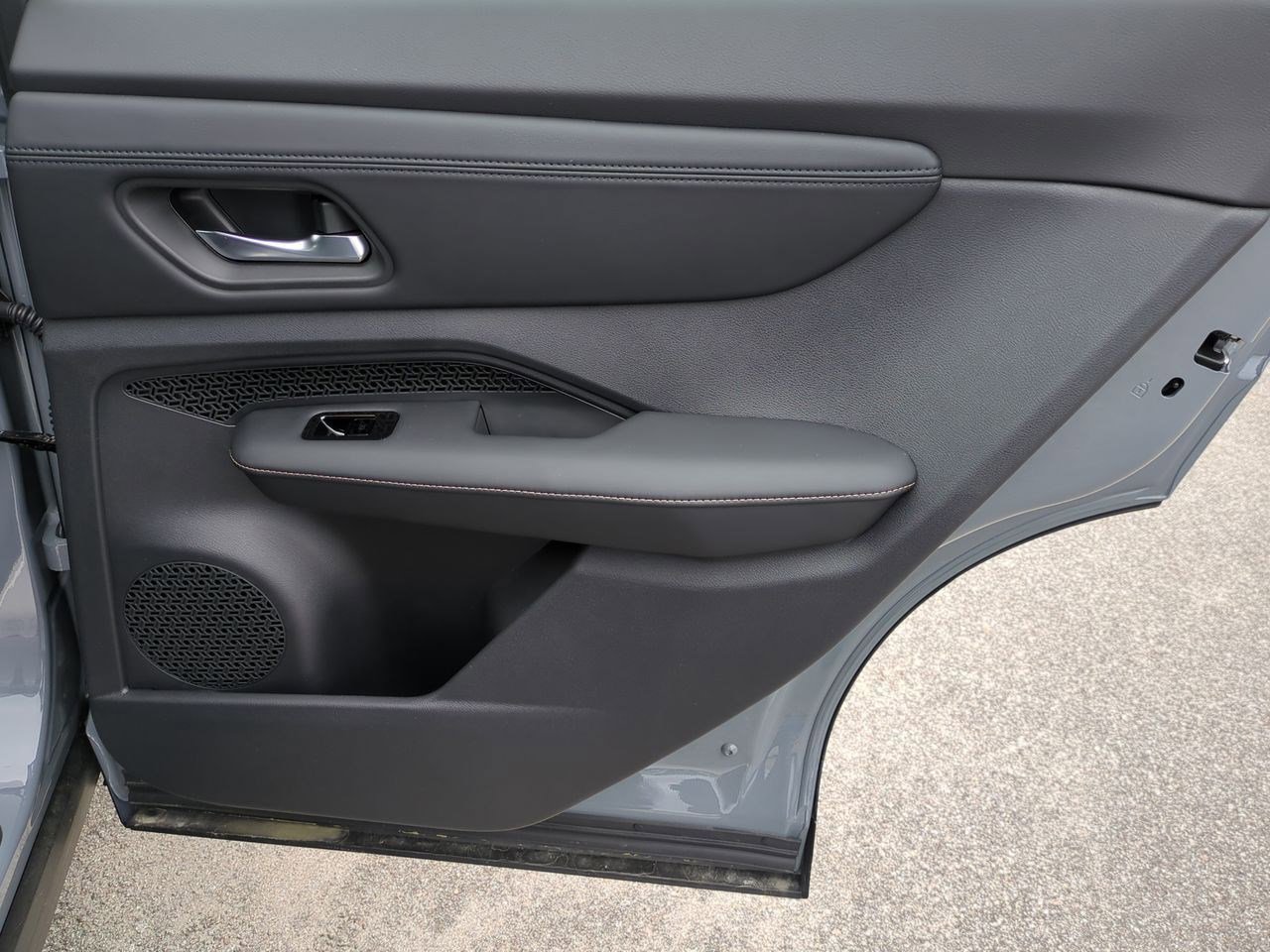Certified 2024 Nissan Ariya AWD image 32