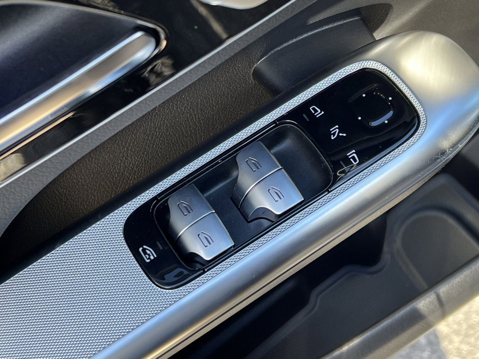 New 2026 Mercedes-Benz GLC 300 4MATIC image 13