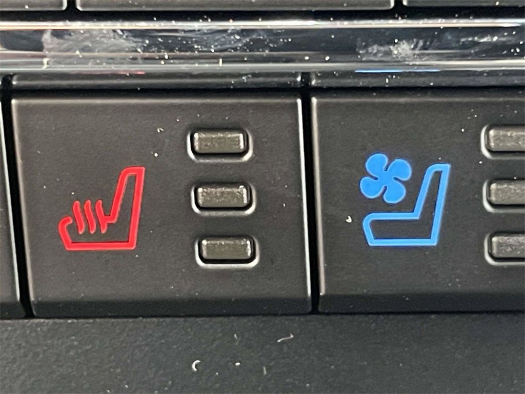 New 2026 Ford F450 Platinum w/ Platinum Plus Package image 19