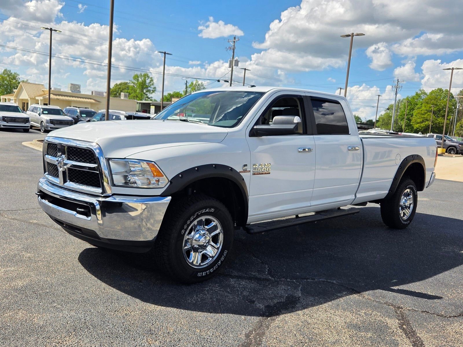 Used 2018 RAM 2500 SLT w/ Protection Group image 3