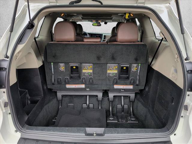 Used 2016 Toyota Sienna Limited Premium AWD/4WD image 6