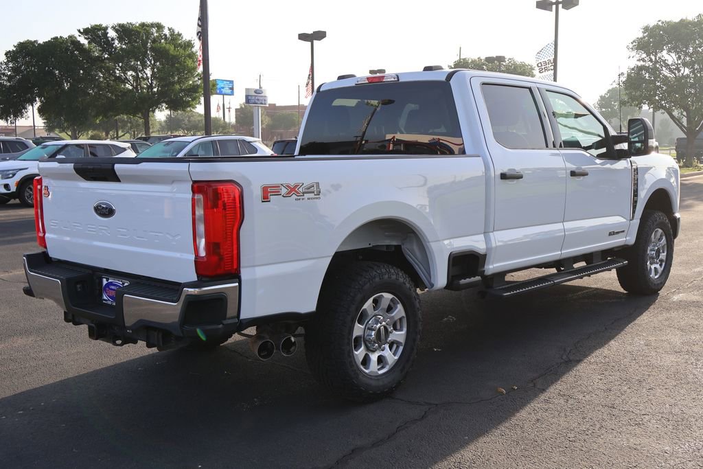 Used 2024 Ford F250 XLT w/ FX4 Off-Road Package AWD/4WD image 13