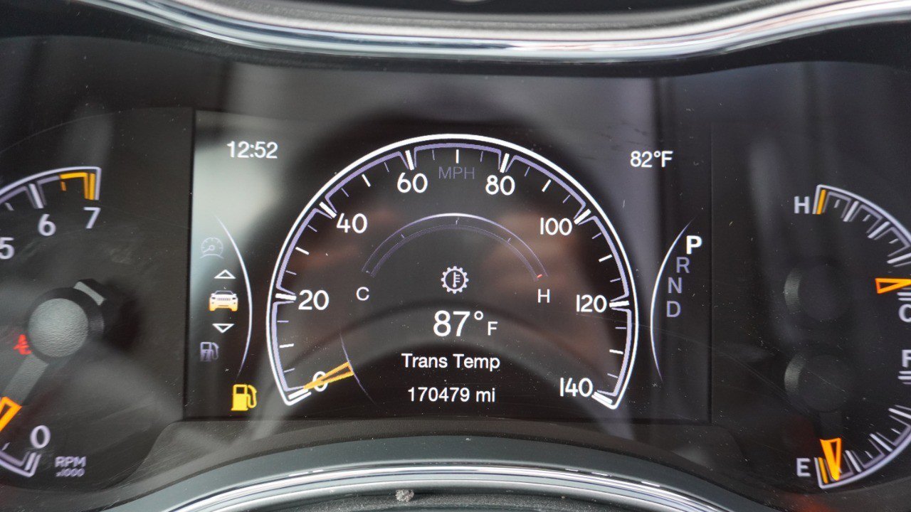 Used 2018 Jeep Grand Cherokee Laredo image 14