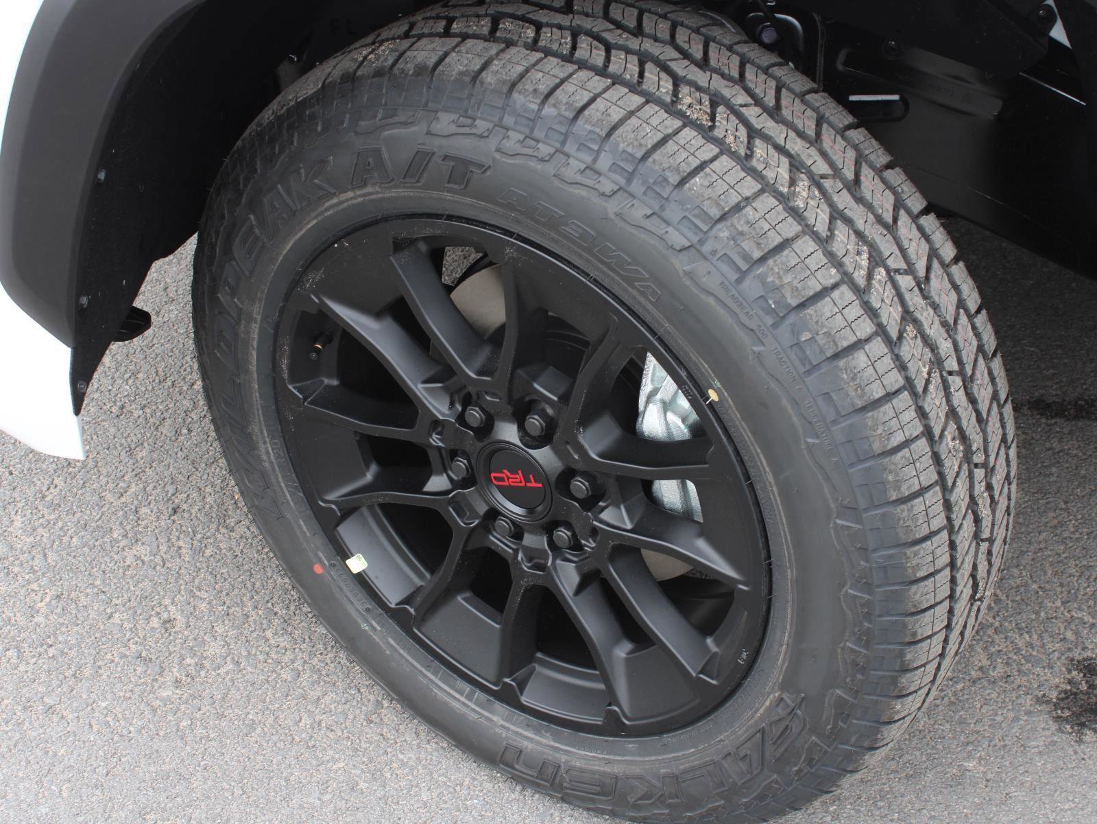 New 2026 Toyota Tundra SR5 image 7