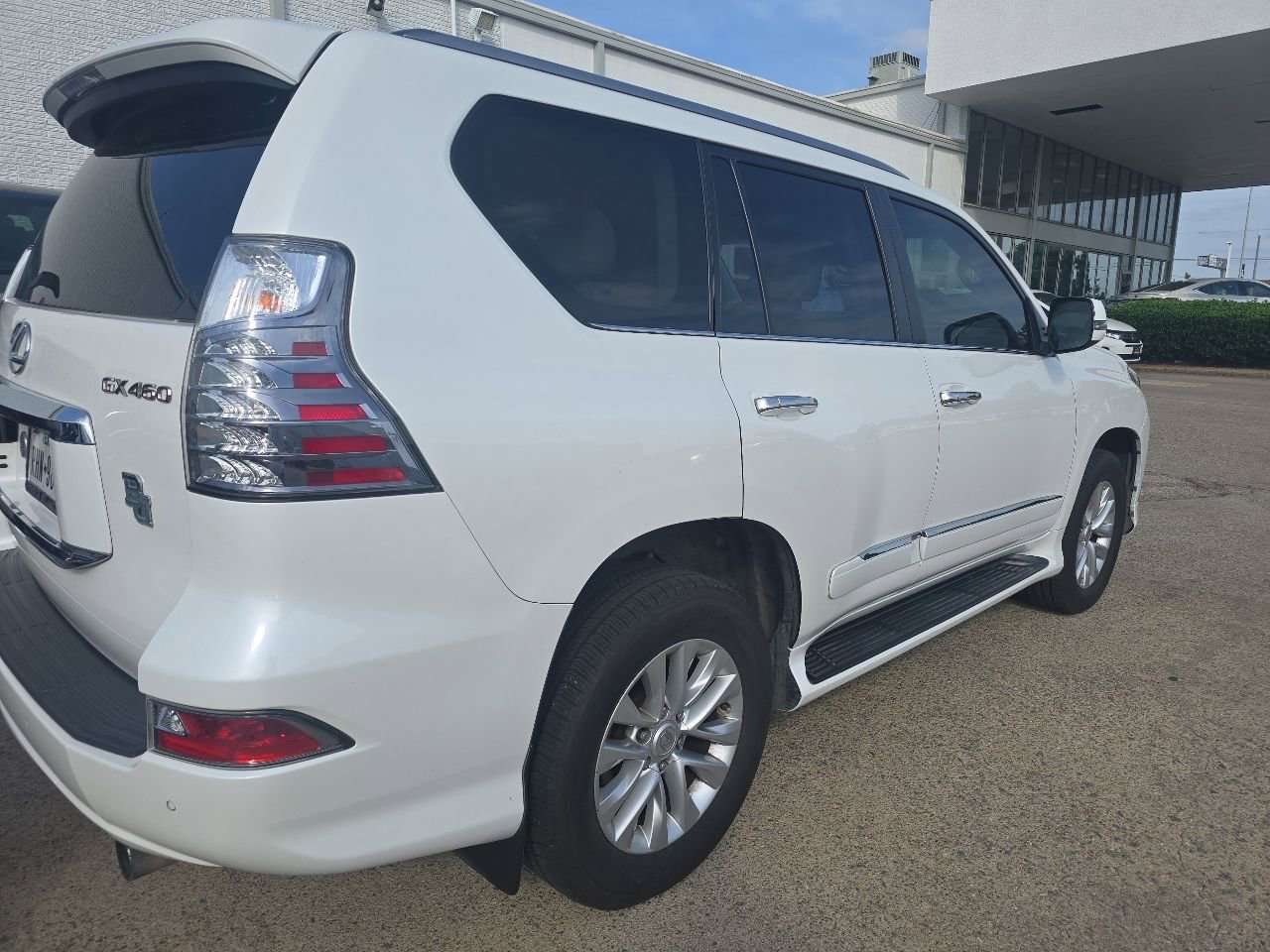 Used 2019 Lexus GX 460 Premium AWD/4WD image 4