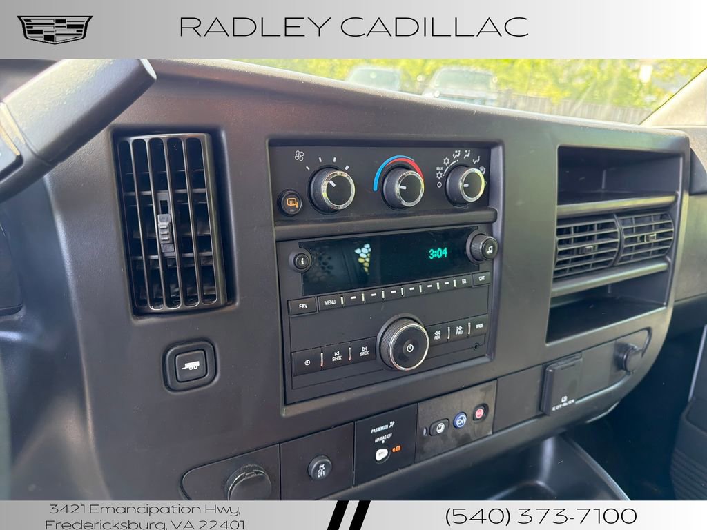 Used 2024 GMC Savana 2500 w/ Driver Convenience Package RWD image 7