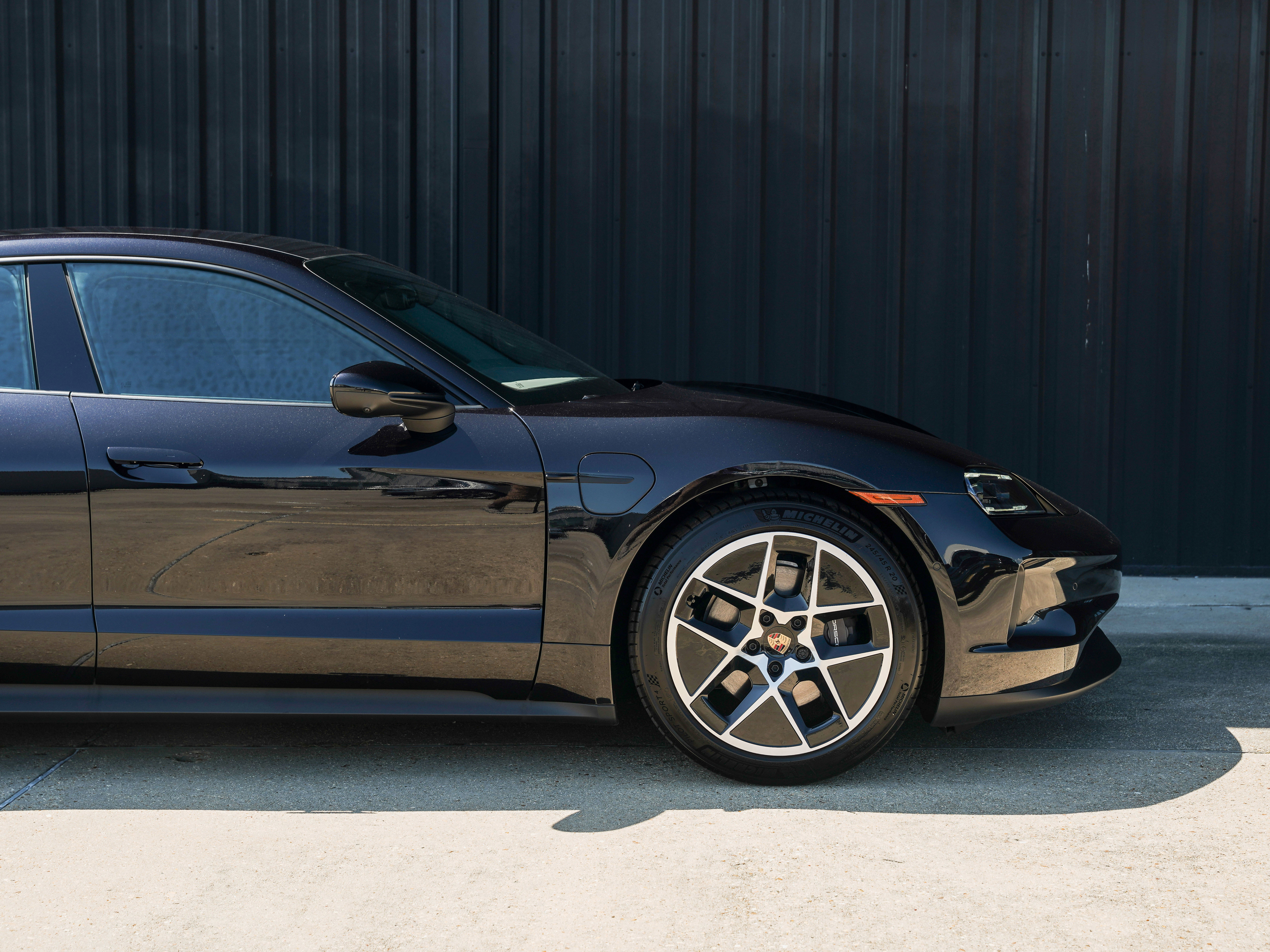 New 2025 Porsche Taycan image 15