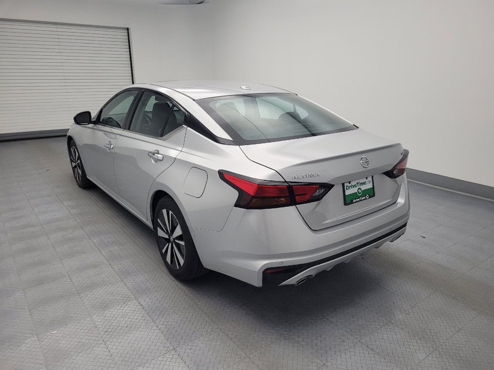Used 2020 Nissan Altima 2.5 SV FWD image 5