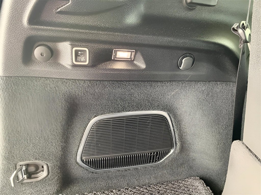 Used 2023 Jeep Grand Cherokee L Summit image 26