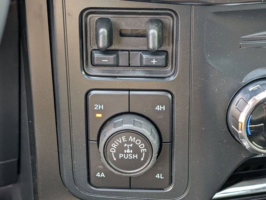 New 2025 Ford F150 Raptor AWD/4WD image 39