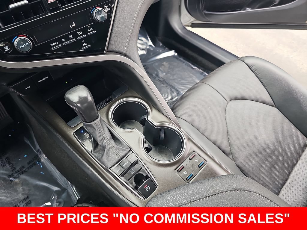 Used 2023 Toyota Camry XSE w/ Navigation Package FWD image 23