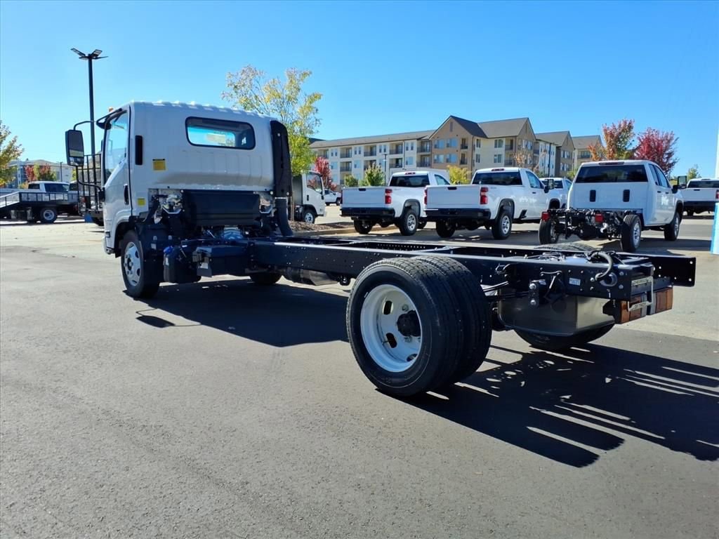 New 2024 Chevrolet Low Cab Forward 5500XD image 27