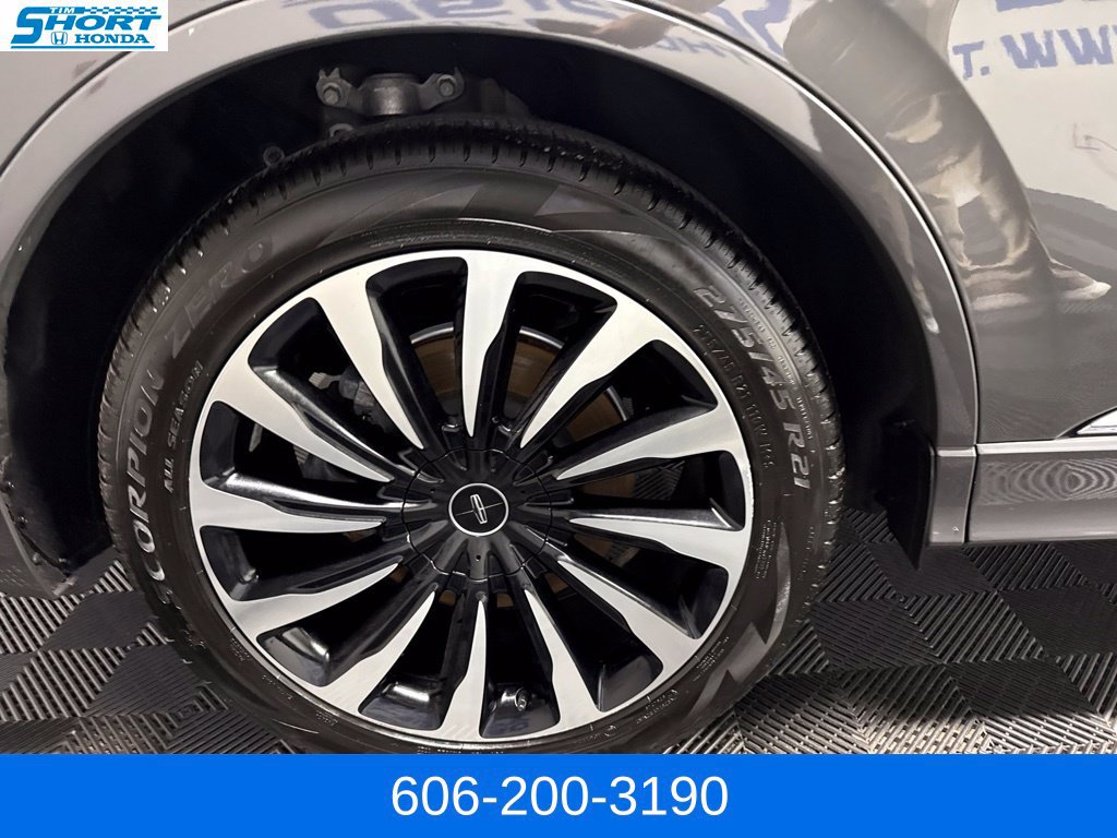 Used 2022 Lincoln Aviator Black Label Grand Touring w/ Class IV Trailer Tow Package AWD/4WD image 5