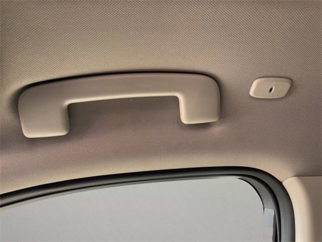 Used 2022 Nissan Rogue Platinum w/ Head-Up Display Package image 18