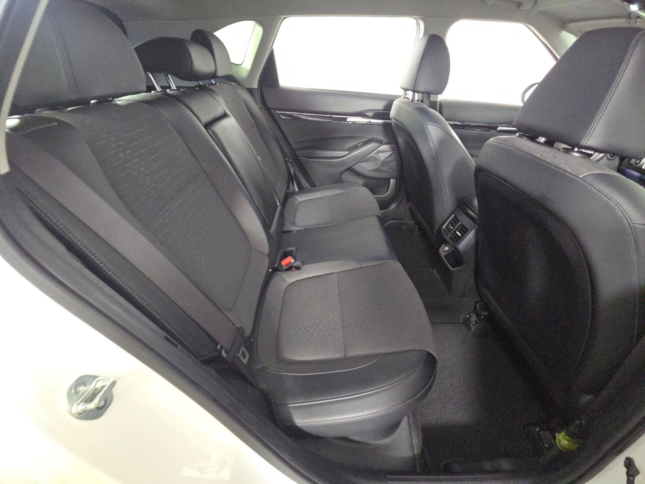 Used 2023 Kia Seltos S image 27