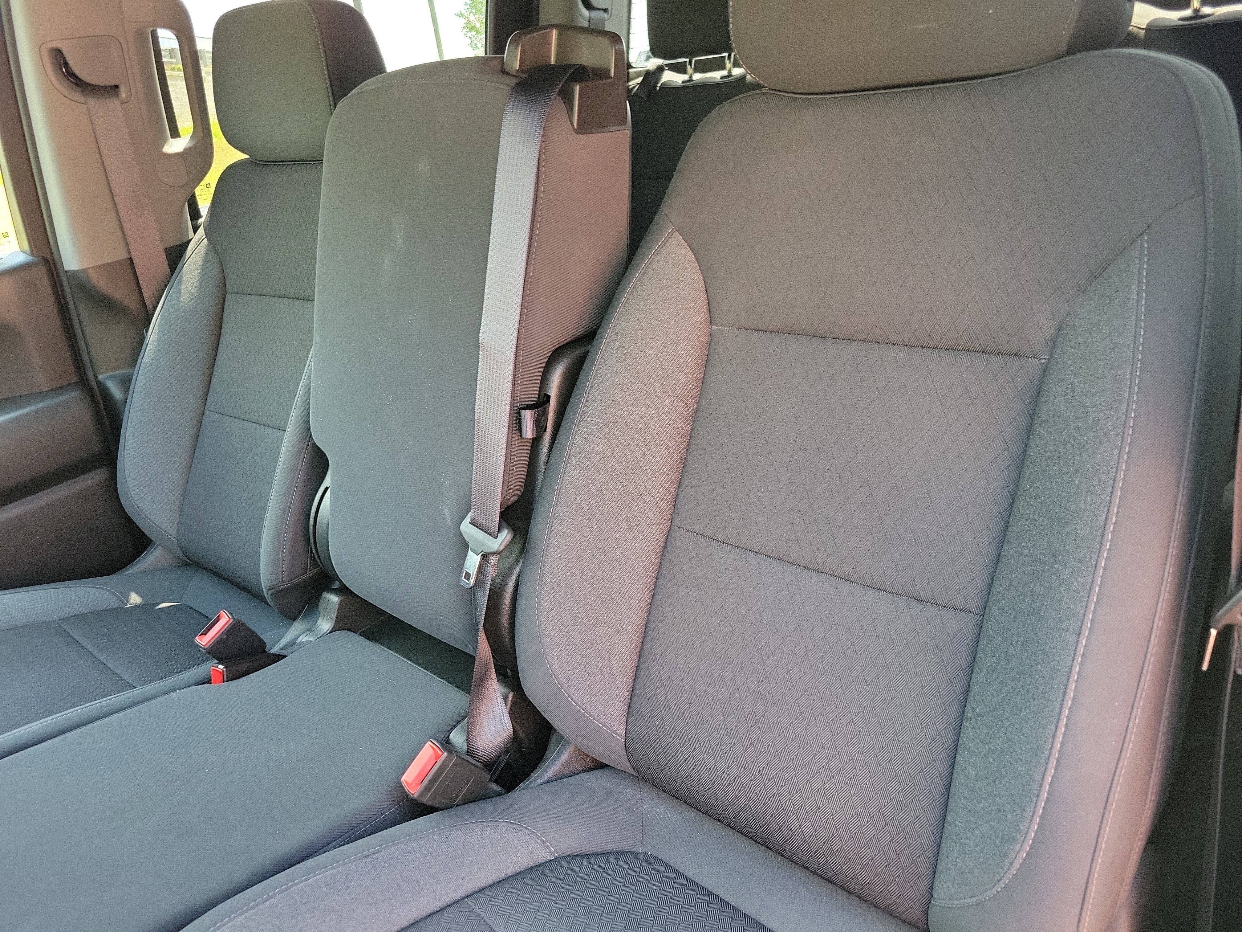 Used 2022 Chevrolet Silverado 1500 Custom Trail Boss w/ Safety Confidence Package AWD/4WD image 6