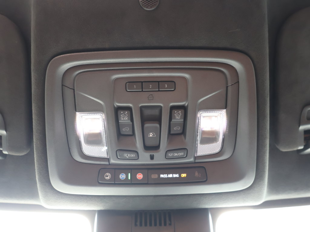 Used 2024 GMC Sierra 3500 Denali Ultimate AWD/4WD image 34