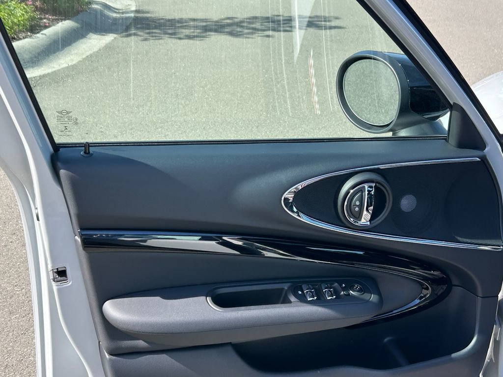 Used 2023 MINI Cooper Clubman John Cooper Works image 11