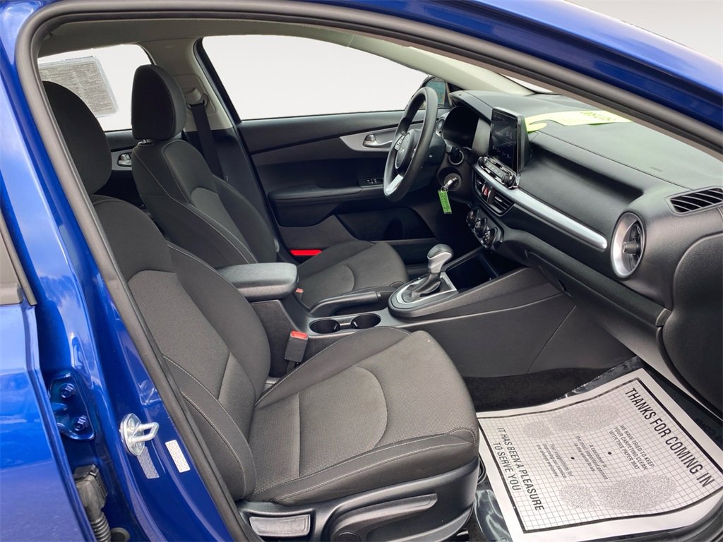 Used 2023 Kia Forte LXS image 15