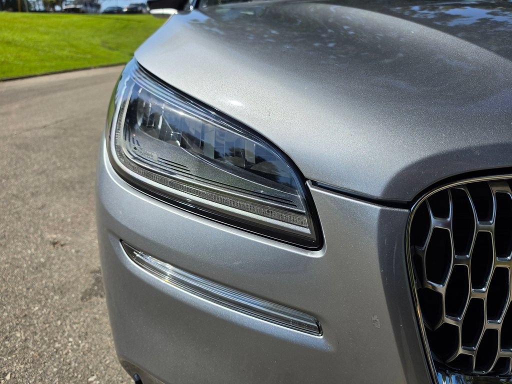 Used 2021 Lincoln Corsair FWD image 12