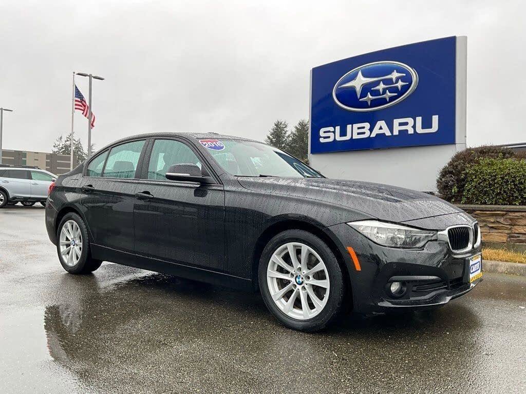 Used 2016 BMW 320i Sedan image 2