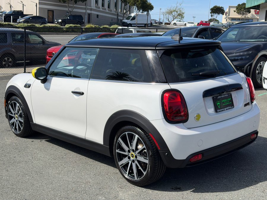 Used 2023 MINI Cooper SE image 7