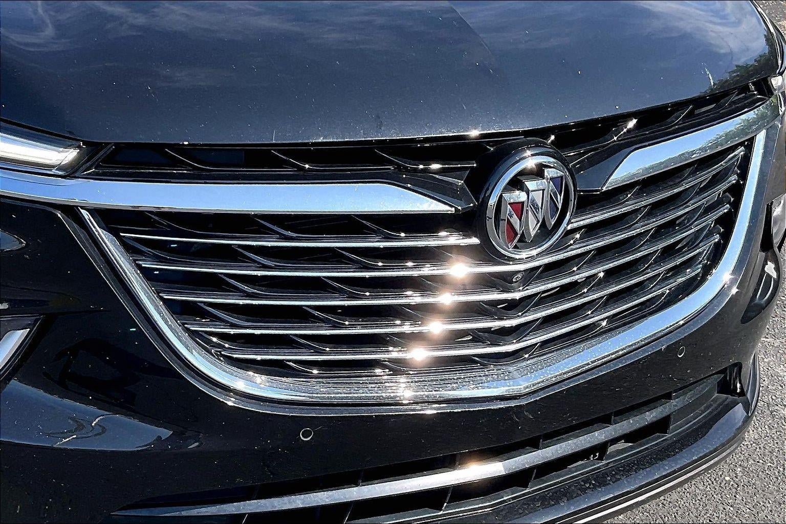 Used 2022 Buick Enclave Premium w/ Experience Buick Package FWD image 30