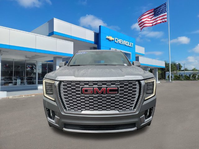 Used 2024 GMC Yukon Denali RWD image 9
