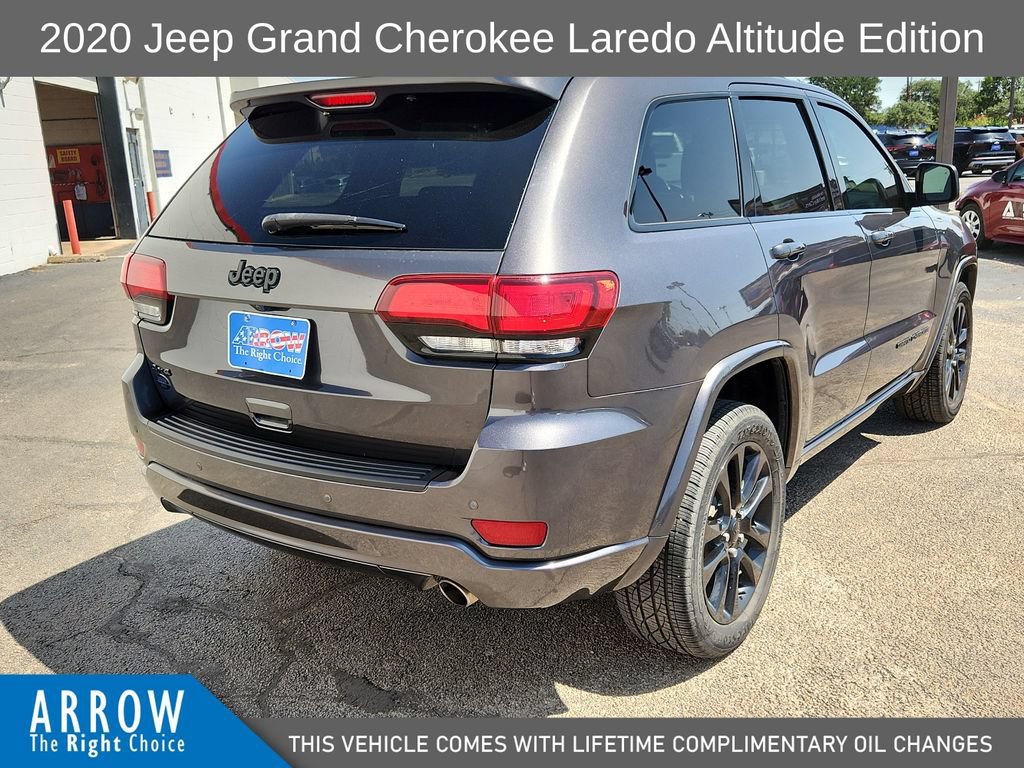 Used 2020 Jeep Grand Cherokee Altitude AWD/4WD image 12