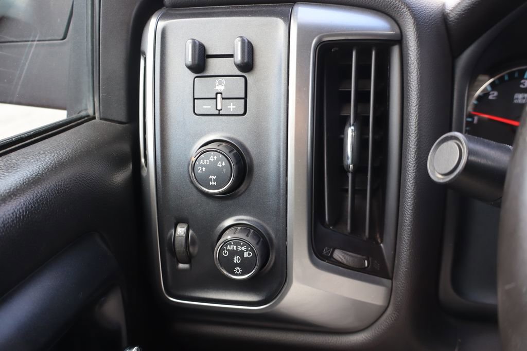 Used 2014 Chevrolet Silverado 1500 LT w/ Max Trailering Package image 9