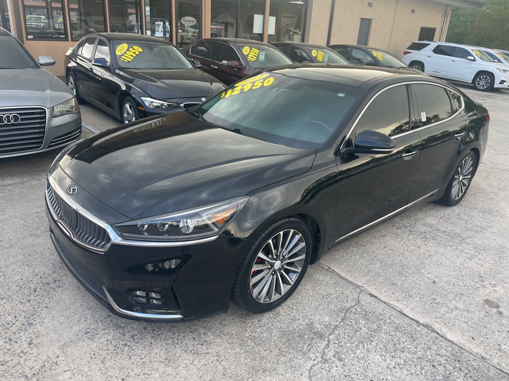 Used 2017 Kia Cadenza Technology FWD image 1