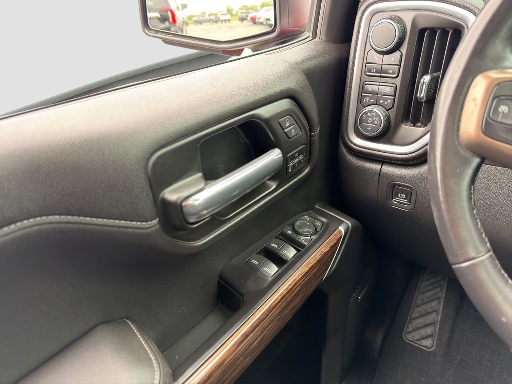Used 2019 Chevrolet Silverado 1500 High Country AWD/4WD image 12