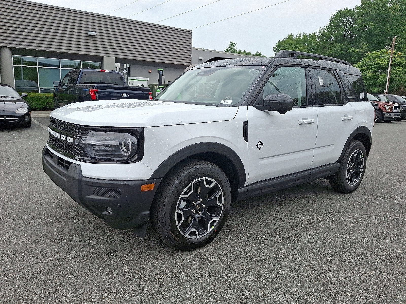 New 2025 Ford Bronco Sport Outer Banks w/ Outer Banks Tech Package+ image 3
