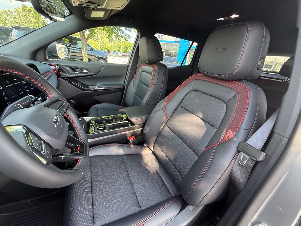 New 2027 Chevrolet Equinox RS w/ Safety and Technology Package AWD/4WD image 23