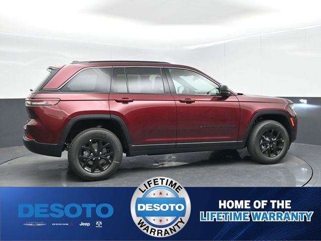 New 2026 Jeep Grand Cherokee Altitude image 9