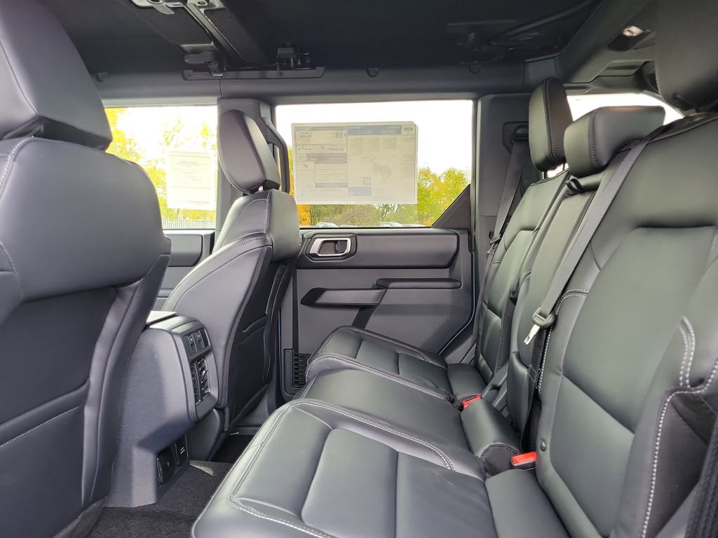 New 2025 Ford Bronco Outer Banks w/ Sasquatch Package image 13
