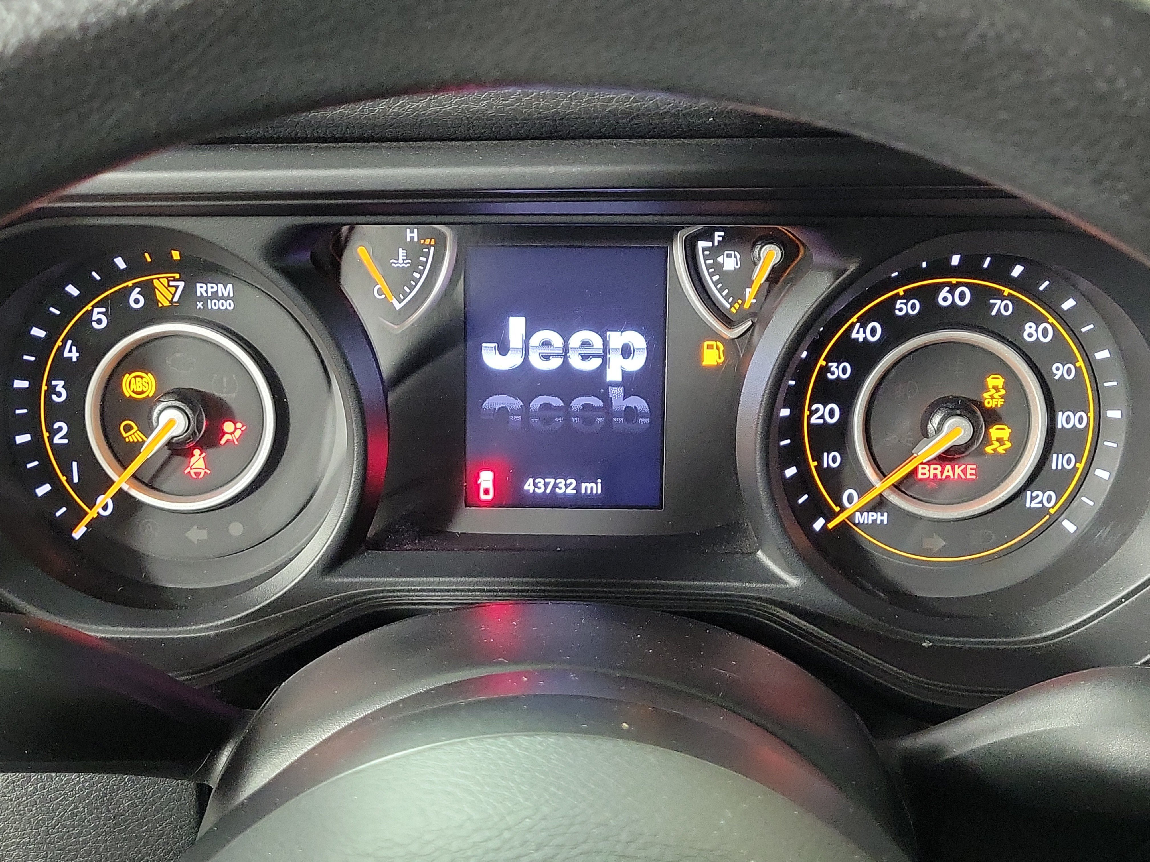 Used 2024 Jeep Gladiator Overland AWD/4WD image 17