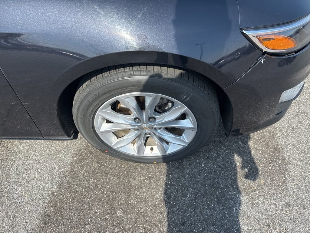 Used 2023 Chevrolet Malibu LT image 9