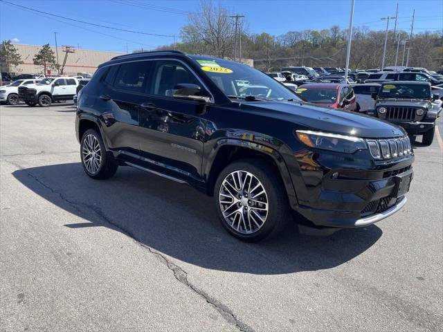 Certified 2022 Jeep Compass Limited w/ Elite Group image 8