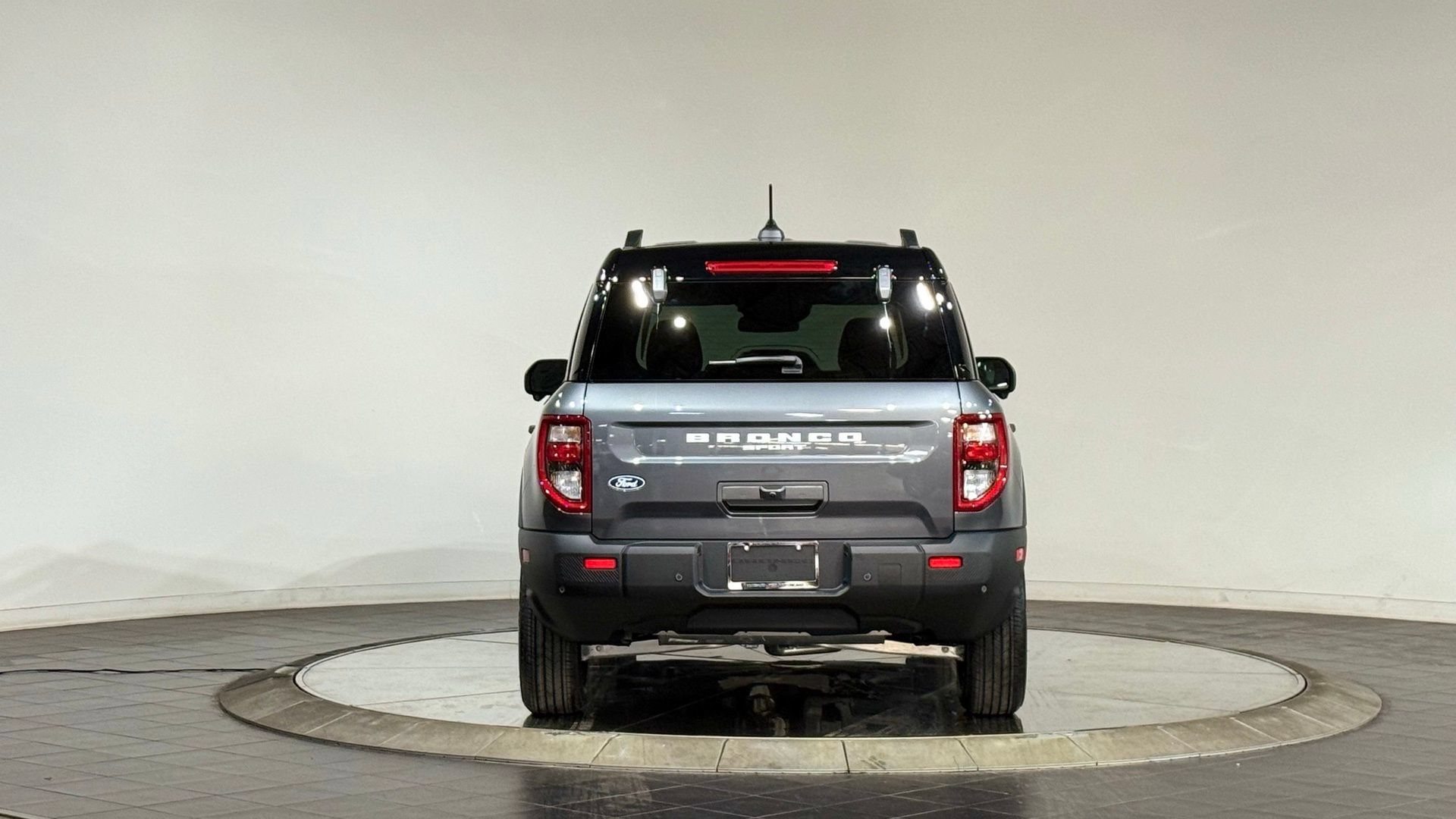 New 2026 Ford Bronco Sport Outer Banks w/ Outer Banks Tech Package+ AWD/4WD image 8