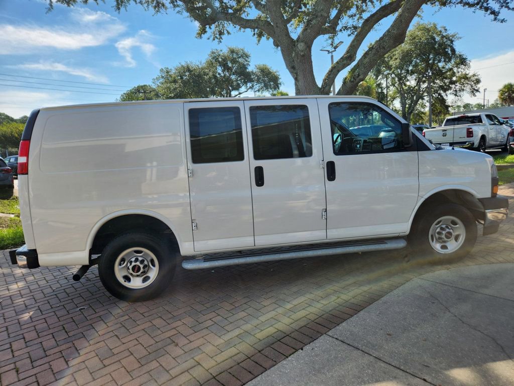 Used 2023 GMC Savana 2500 w/ Driver Convenience Package image 6