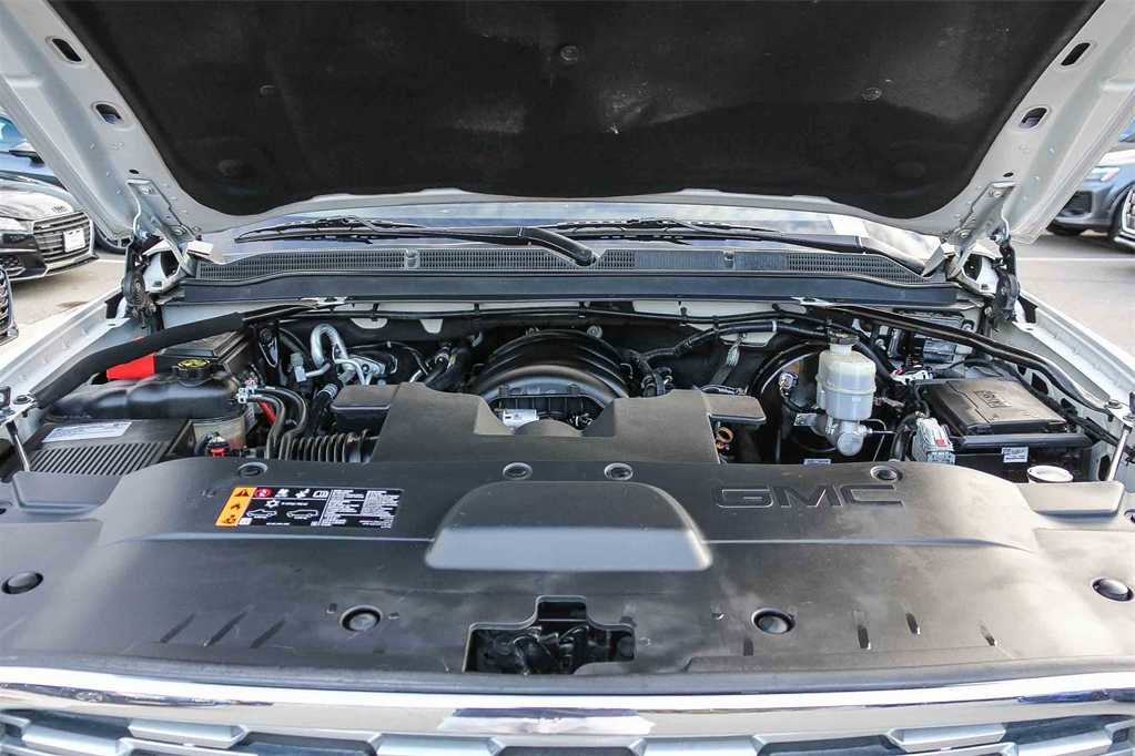 Used 2020 GMC Yukon Denali w/ Open Road Package image 28