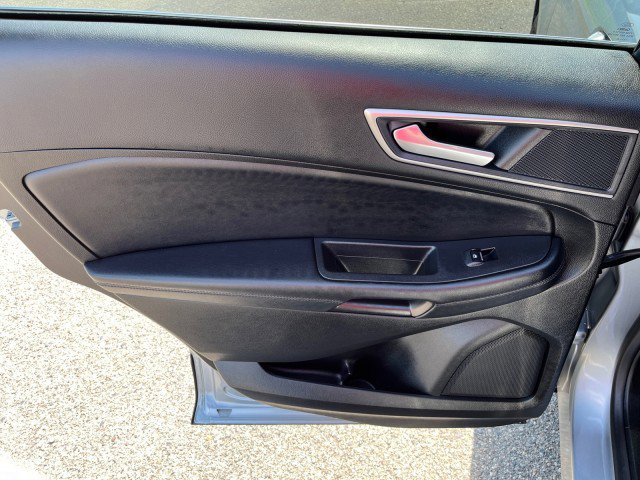 Used 2023 Ford Edge SEL w/ Convenience Package image 25