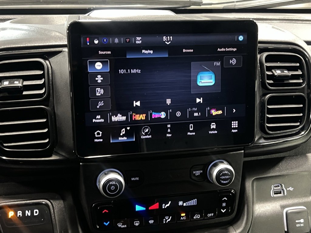 Used 2024 RAM ProMaster 3500 w/ Delivery Van Package image 20