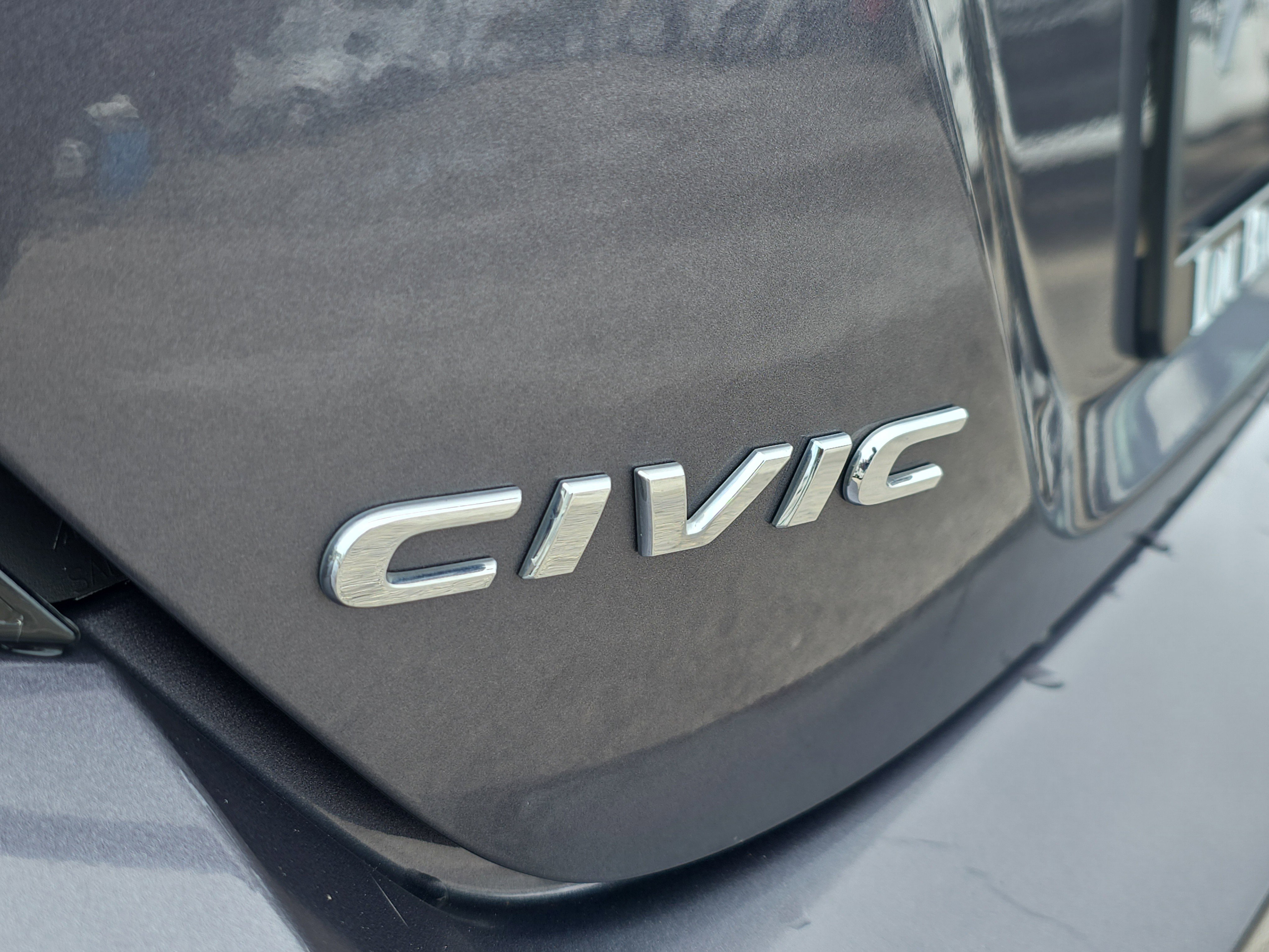 Used 2018 Honda Civic EX-T image 10