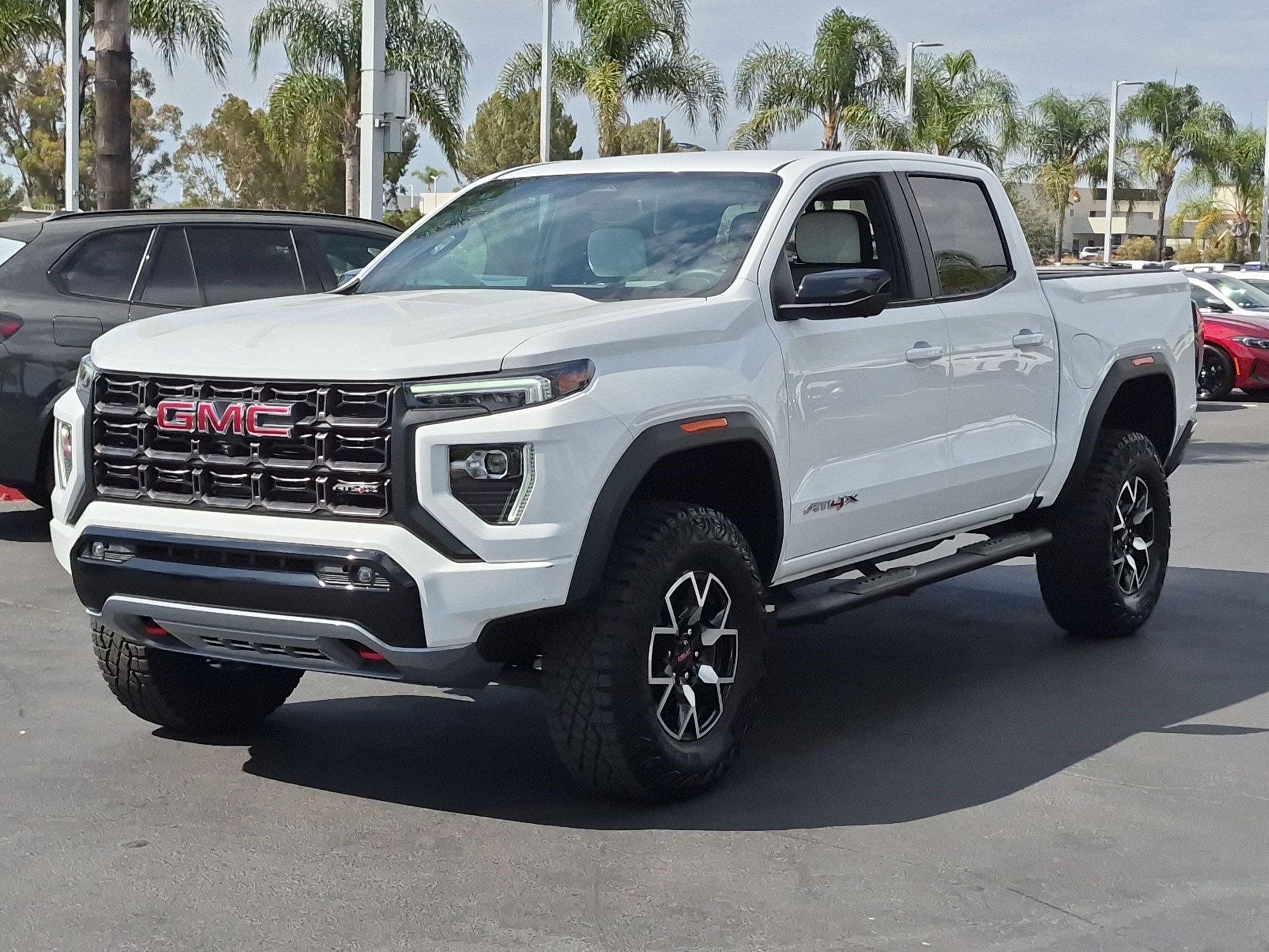 Used 2024 GMC Canyon AT4X AWD/4WD image 5