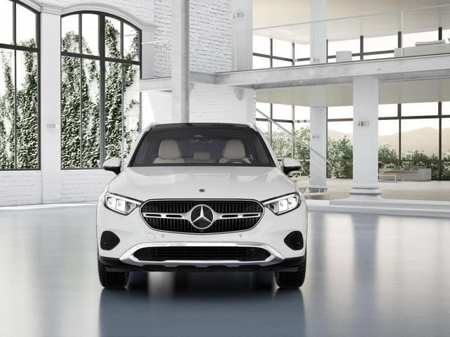 Used 2026 Mercedes-Benz GLC 300 4MATIC image 7