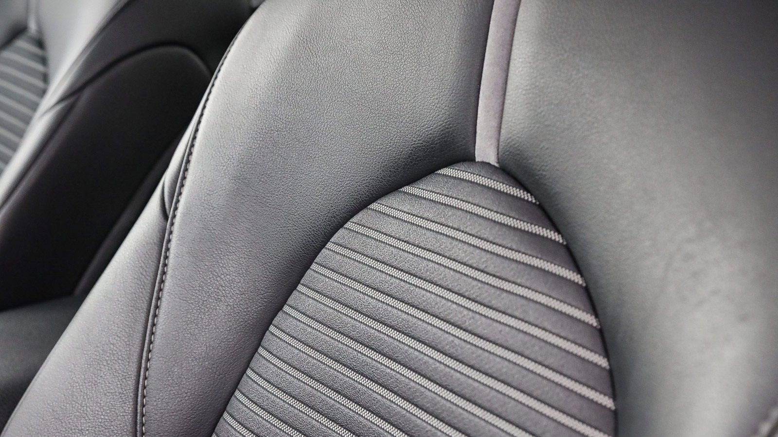 Used 2023 Toyota Camry SE image 21